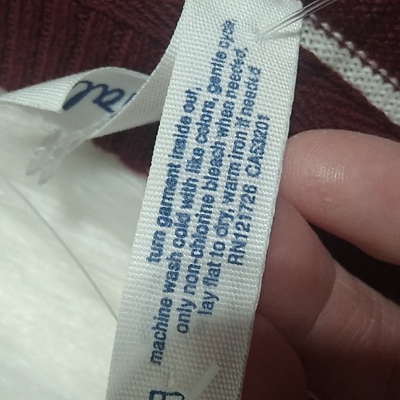 NWT Aeropostale Button Up Striped Sweater Sz.M - Picture 10 of 10